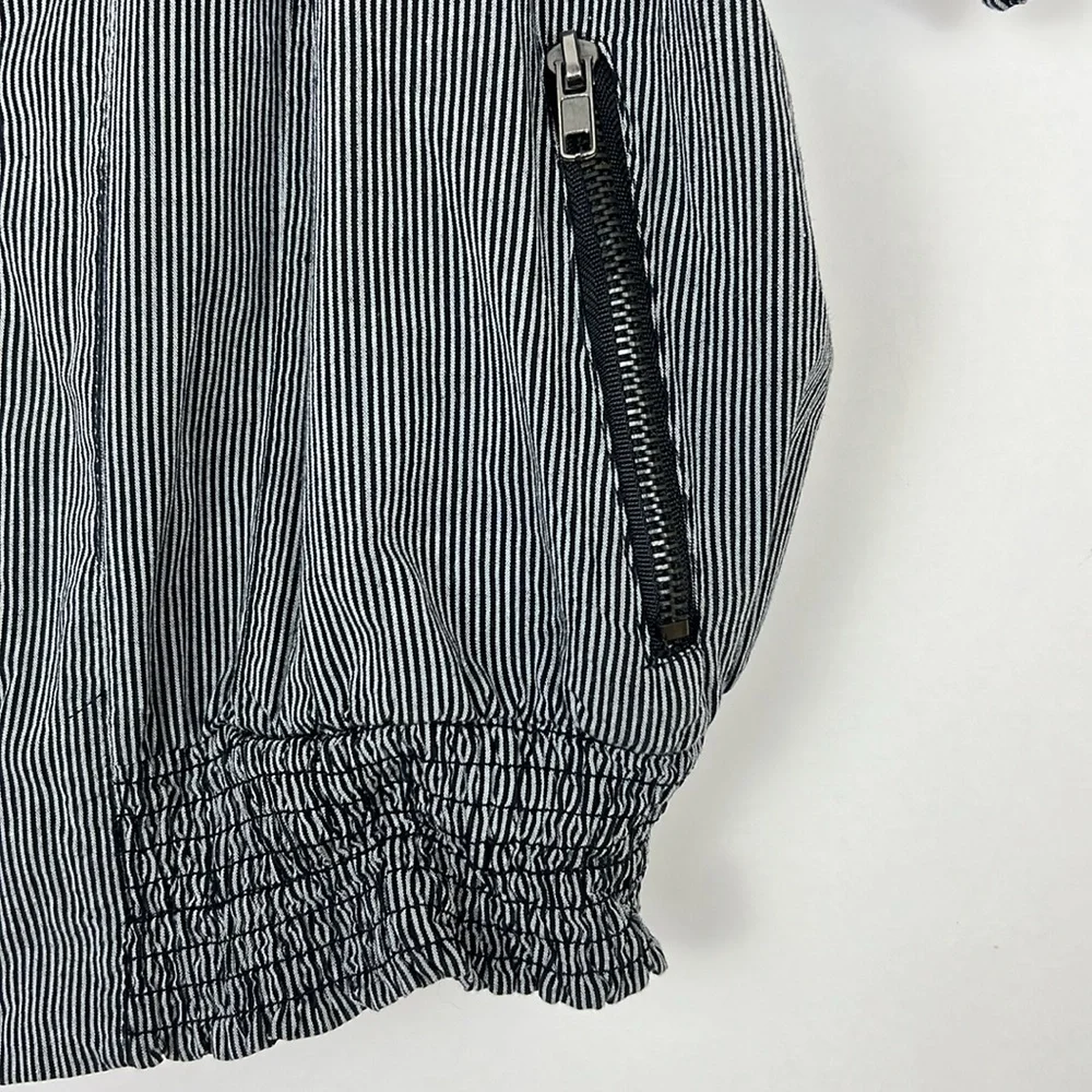 Poetry Clothing Zip-Up Top With Elevated Neck Black Gray Stripes Sz L - Picture 6 of 8